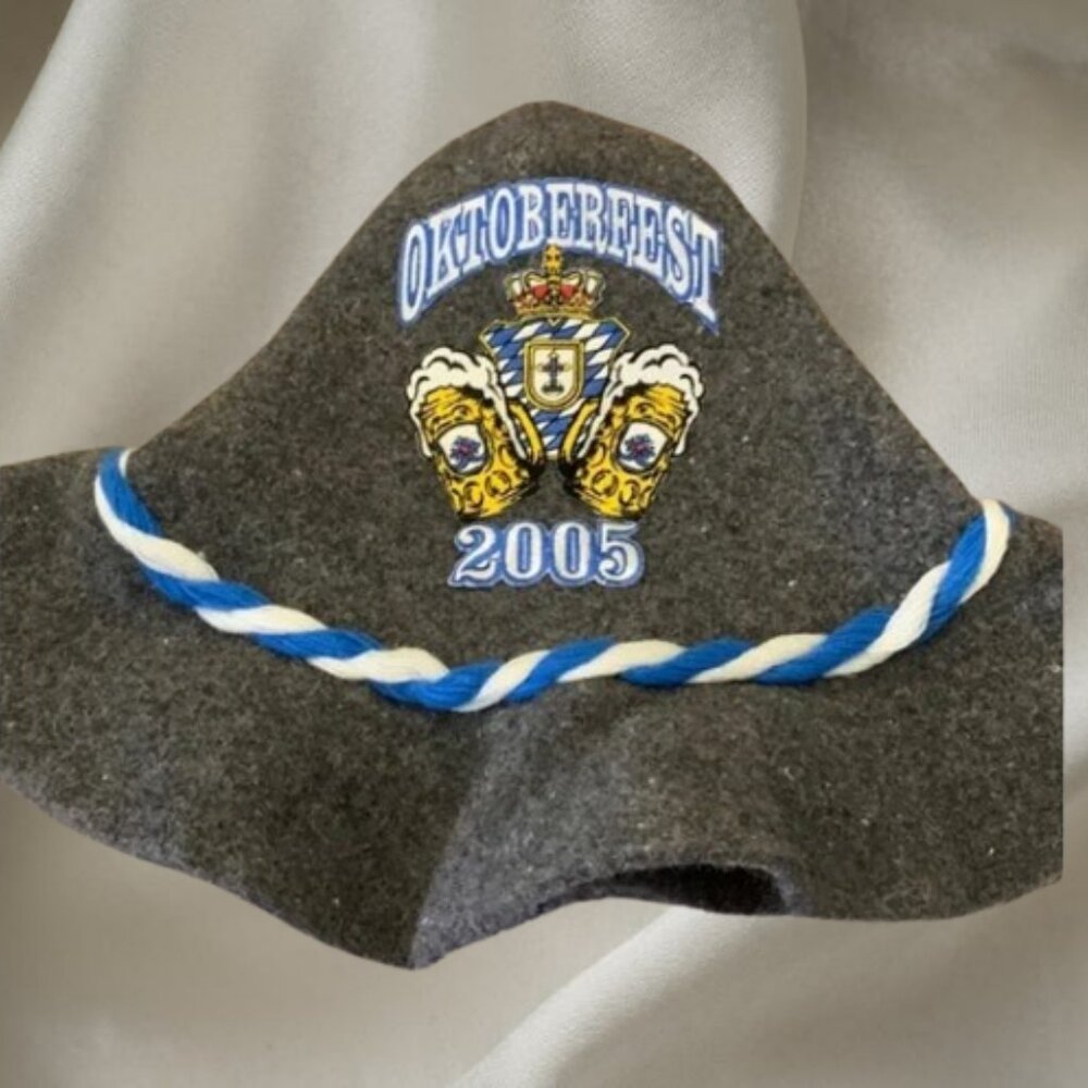 Oktoberfest - 2005 - hat